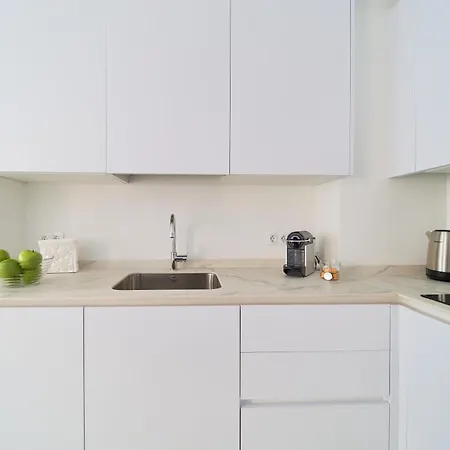 Modern Centre W/ Terrace & Fast Wifi * Malaga